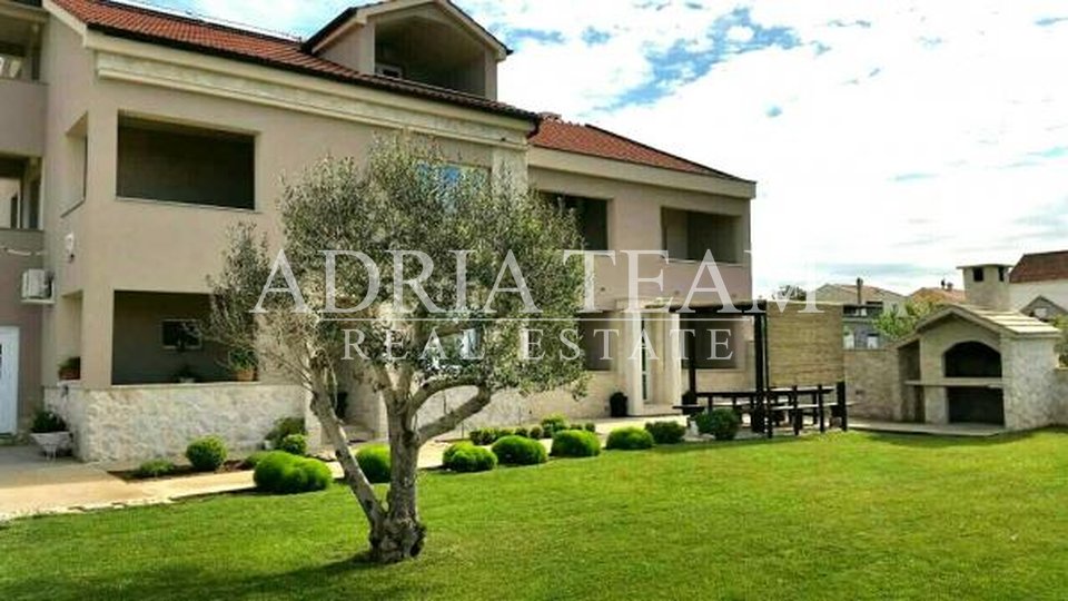 House, 529 m2, For Sale, Privlaka