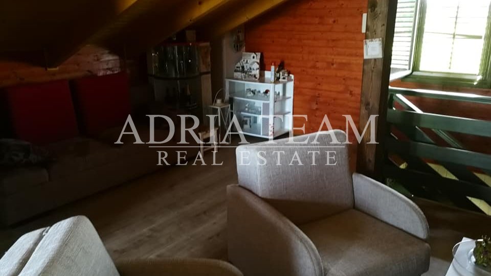 UNIQUE OPPORTUNITY! WOODEN HOUSE WITH A LARGE PROPERTY, ZADAR - BRIŠEVO