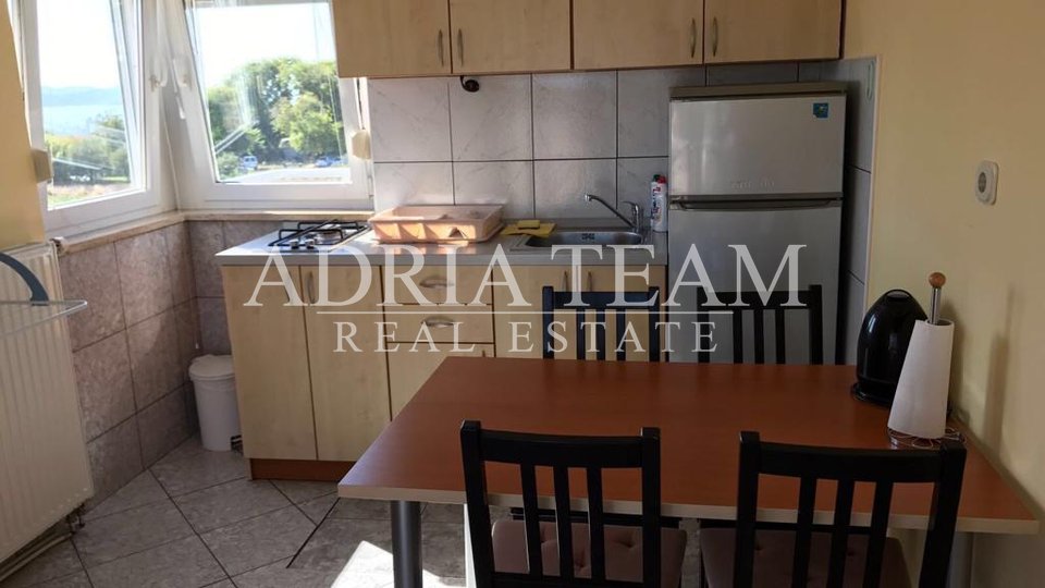 APARTMENT HOUSE WITH 5 APARTMENTS, 120 M FROM THE SEA, BIBINJE - ZADAR