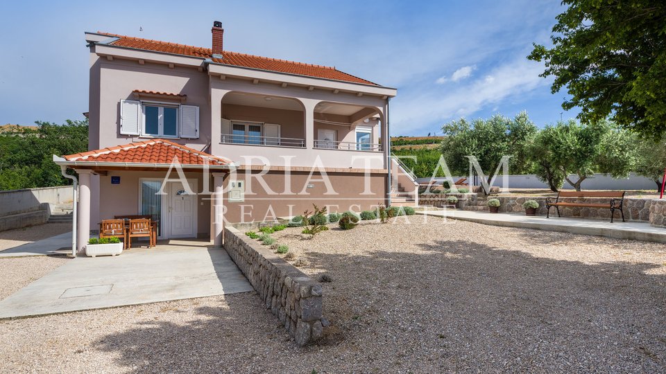 HOUSE WITH POOL, QUIET AND PEACEFUL POSITION, AUTUMN SALE!!! JASENICE - MASLENICA