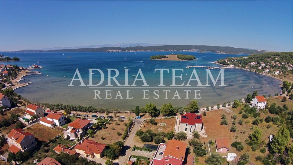 BUILDING LAND, EXCELLENT POSITION, 190 M FROM THE SEA, PAŠMAN - MRLJANE