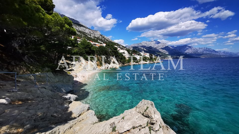 OLD STONE PROPERTY WITH PANORAMIC SEA VIEW! PHENOMENAL OPPORTUNITY! PISAK - OMIS
