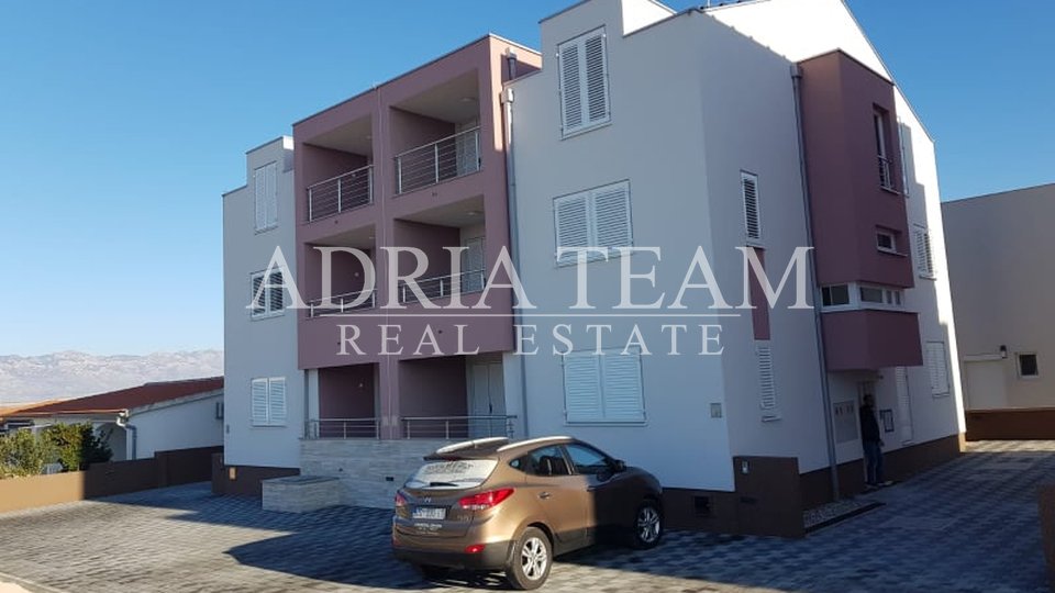 TWO BEDROOM APARTMENT, 200 M FROM THE SEA, VIR