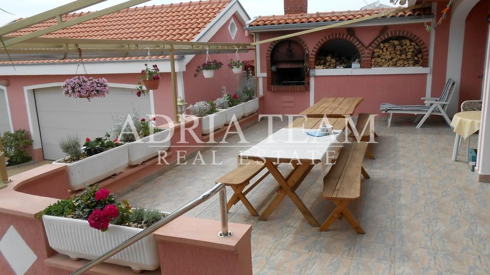House, 566 m2, For Sale, Zadar
