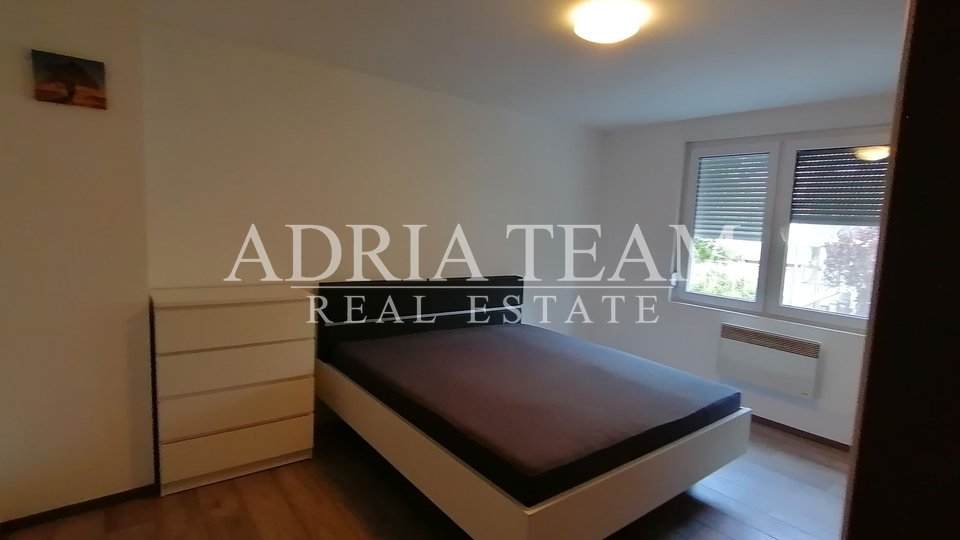 FURNISHED AND COMFORTABLE THREE BEDROOM APARTMENT - REMETINEC, ZAGREB