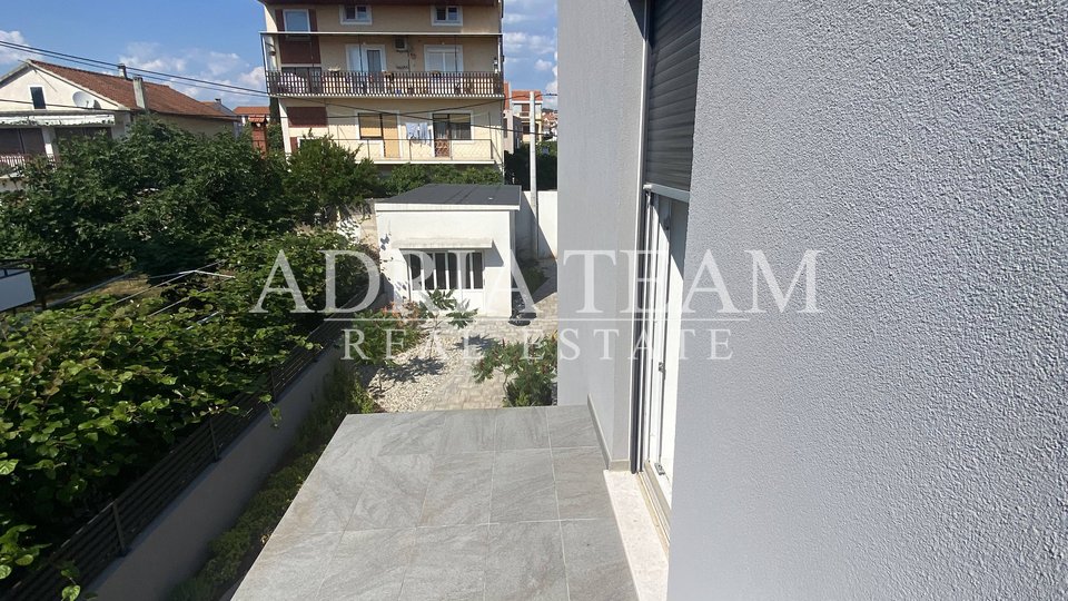 Haus, 230 m2, Verkauf, Zadar - Borik