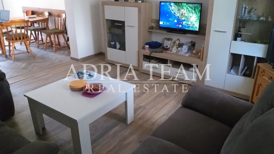 FAMILY HOUSE WITH THREE APARTMENTS - VODICE
