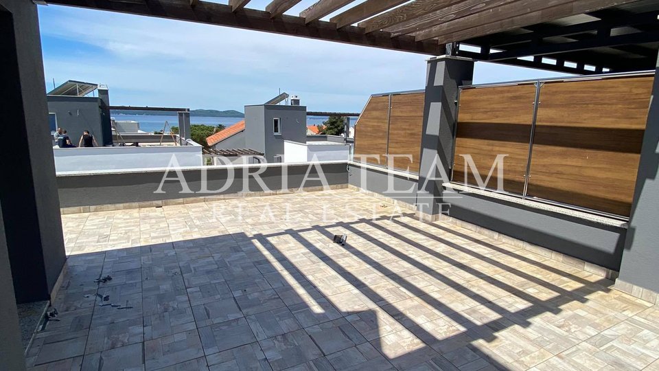 Haus, 300 m2, Verkauf, Zadar - Diklovac