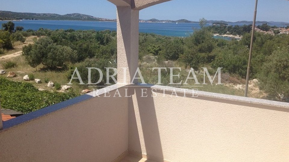 APARTMENT HOUSE WITH SEA VIEW, 150M FROM THE BEACH - PIROVAC