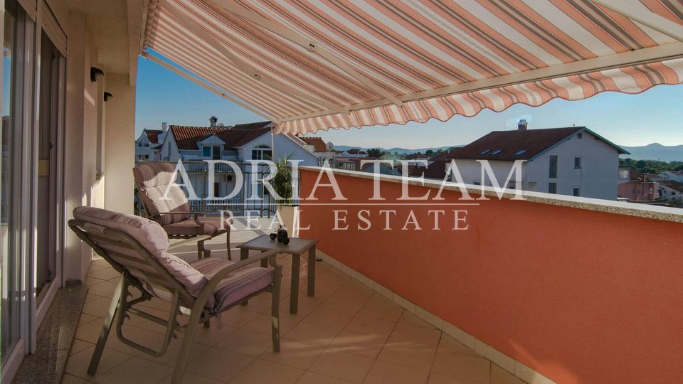 APARTMENT WITH 4 BEDROOMS AND BEAUTIFUL SEA VIEW, ZADAR - DIKLO