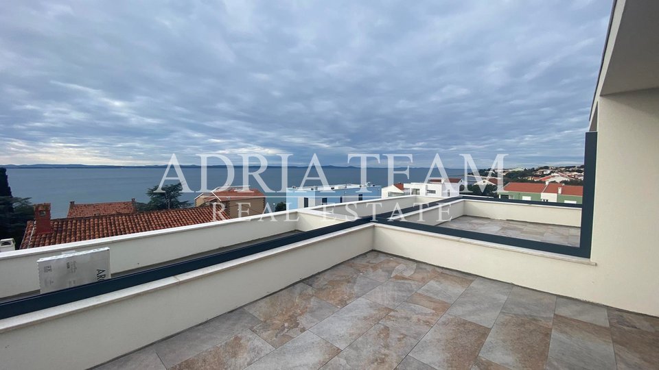 NEW OFFER !! APARTMENTS IN TOP LOCATION, 100 M FROM THE SEA, PETRCANE - ZADAR