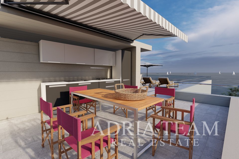 LUKSUZNI APARTMANI S OTVORENIM POGLEDOM NA MORE, 1. RED DO MORA