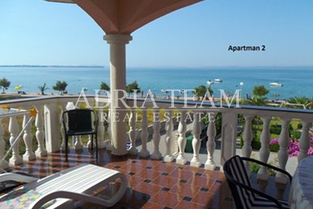HOUSE WITH 6 APARTMENTS, 30 M TO THE SEA - VIR