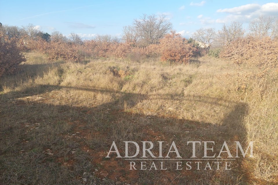 GRAĐEVINSKO ZEMLJIŠTE ŽERAVA Adria Team Real Estate
