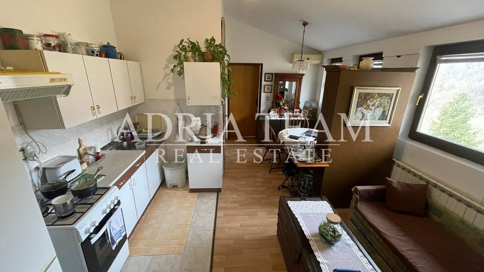 COMFORTABLE TWO BEDROOM APARTMENT WITH BEAUTIFUL VIEW ON MEDVEDNICA - MIKULIĆI, ZAGREB