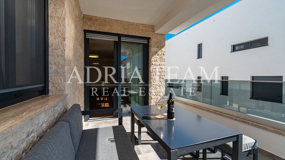 APARTMENT WITH EXELLENT SEA VIEW, NEW CONSTRUCTION, 80 m FROM THE SEA - ZADAR - DIKLO