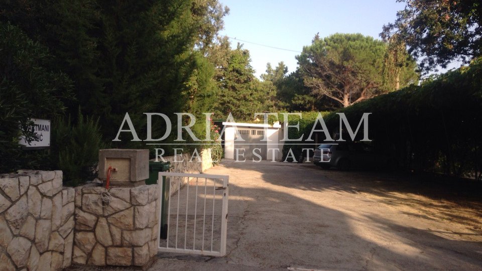 APARTMENT HOUSE 100 m FROM THE SEA, EXCELLENT LOCATION - NOVALJA, PAG