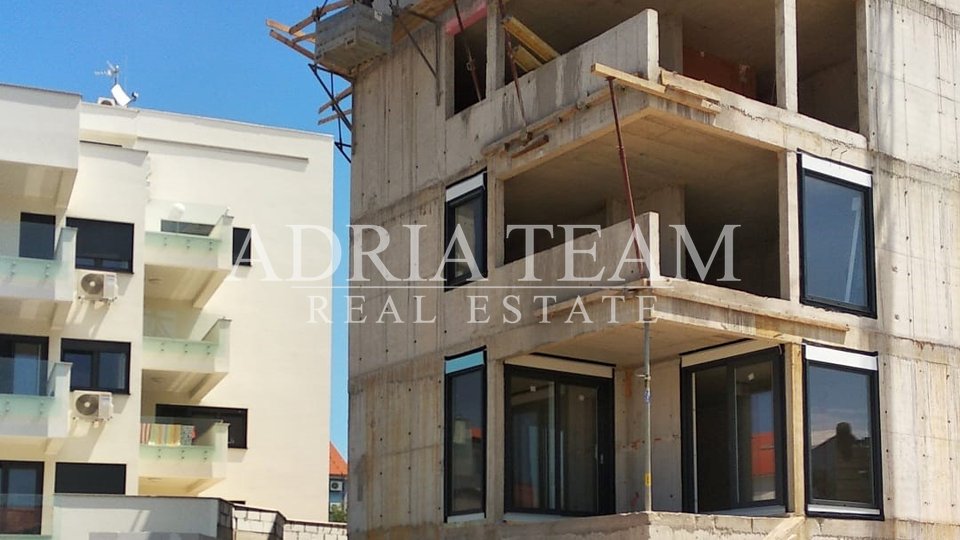 APARTMENTS WITH SEA VIEW, 70 M FROM THE SEA, POVLJANA - PAG