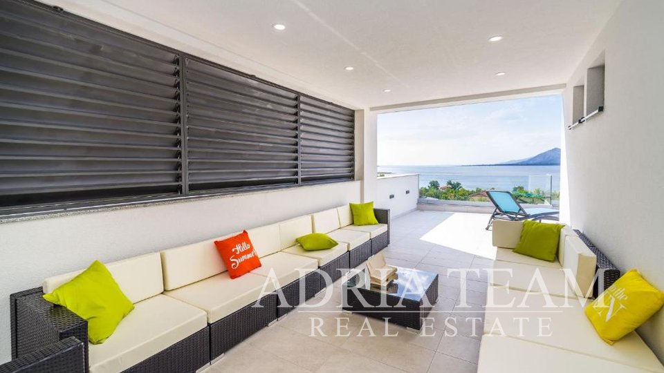 LUXURY VILLA WITH POOL AND BEAUTIFUL SEA AND MOUNTAIN VIEW - ROVANJSKA - ZADAR