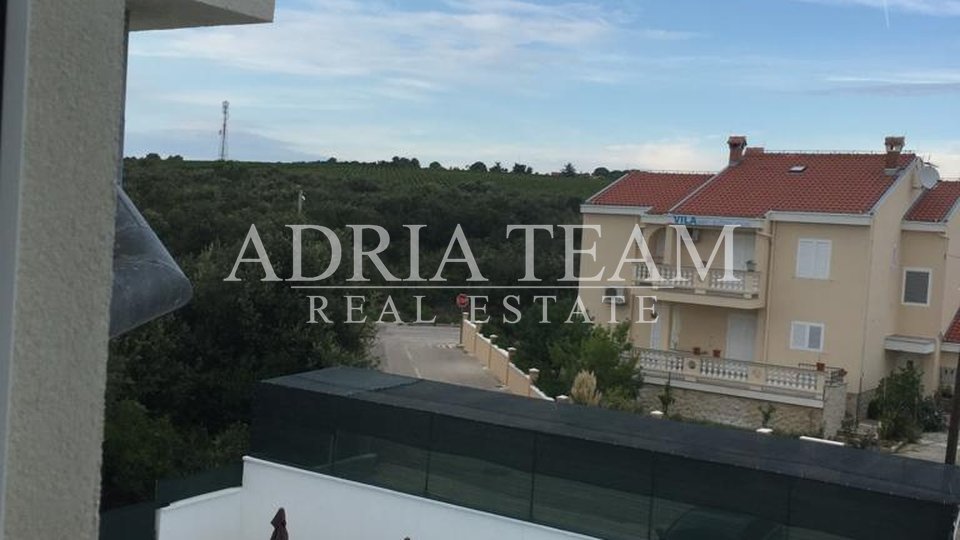 Haus, 820 m2, Verkauf, Zadar-okolica - Petrčane