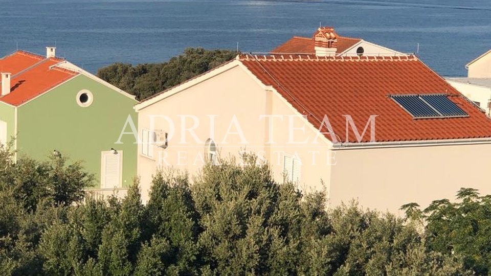 HOUSE WITH 10 APARTMENTS, SEA VIEW - PETRČANE