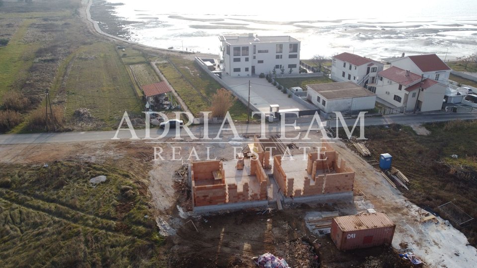 APARTMENTS IN NEW CONSTRUCTION, 65 m FROM THE SEA - PRIVLAKA