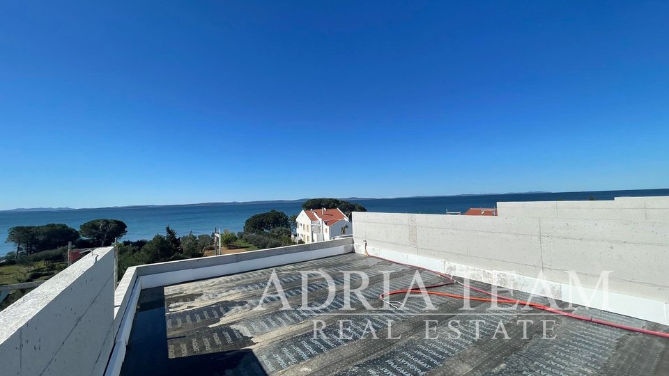 LUKSUZNI APARTMANI U STAMBENOJ ZGRADI, 70M OD MORA - PRIVLAKA - ZADAR