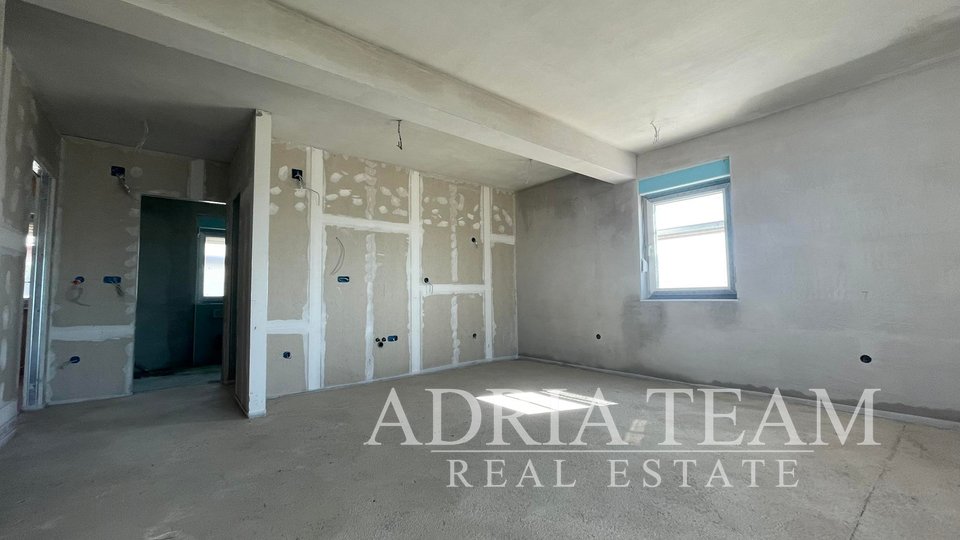 LUKSUZNI APARTMANI U STAMBENOJ ZGRADI, 70M OD MORA - PRIVLAKA - ZADAR