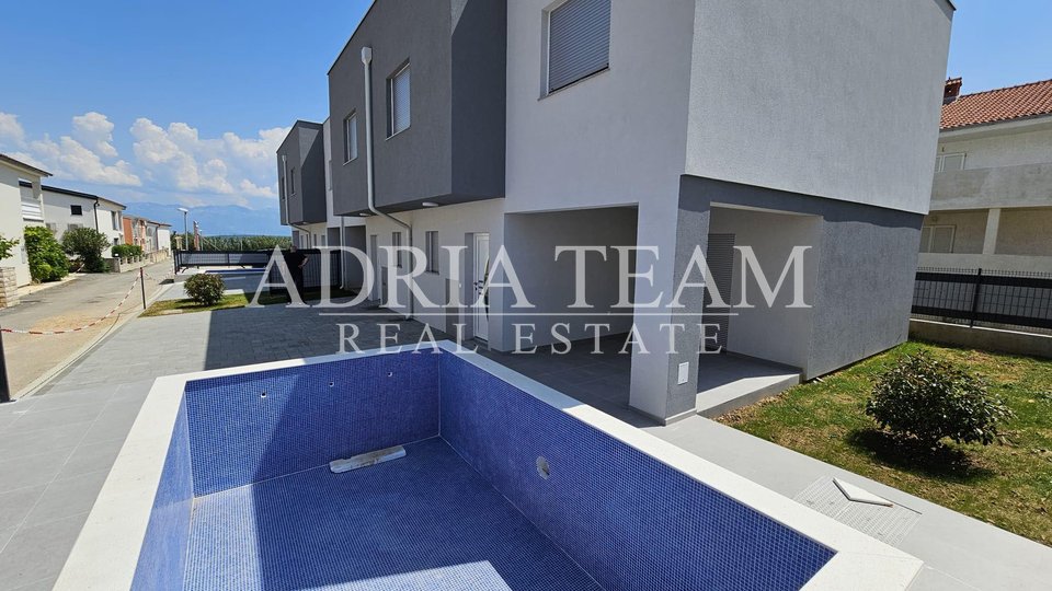TERRACED HOUSE WITH POOL AND SEA VIEW - NINSKE VODICE