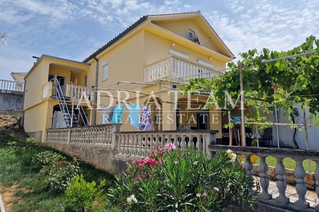 House, 181 m2, For Sale, Ražanac - Rtina