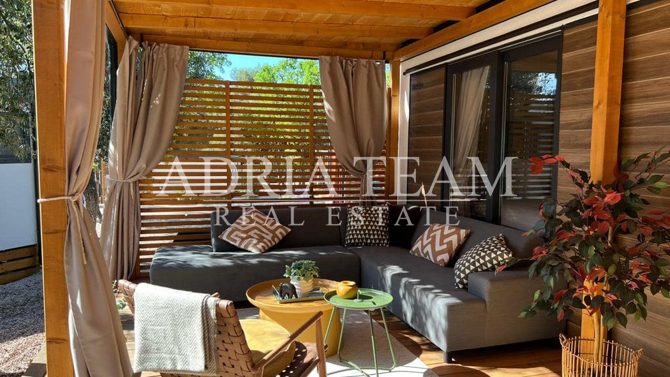 MOBILE HOME IN THE CAMP, FAMILY GRAND DE LUXE TYPE, CAPACITY 6 + 2 PEOPLE - BIOGRAD NA MORU
