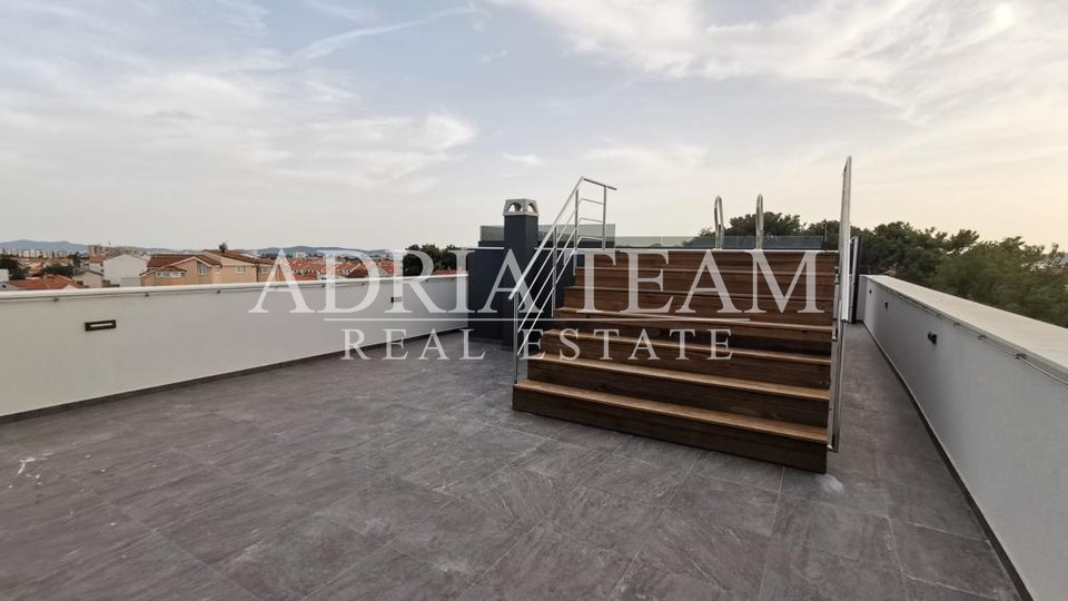 FOUR-BEDROOM APARTMENT WITH ROOF TERRACE AND SWIMMING POOL, NEW CONSTRUCTION - BELAFUŽA, ZADAR