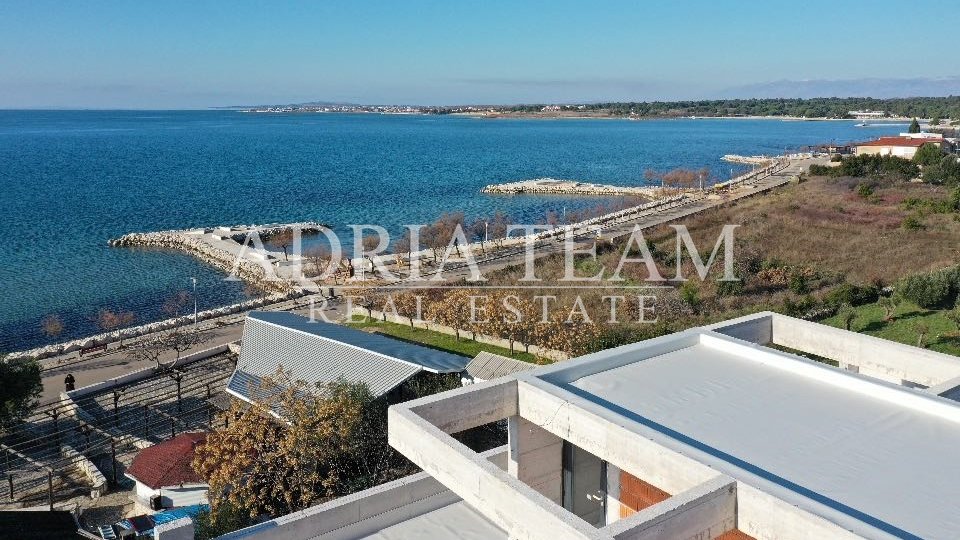 LUXURY APARTMENTS IN NEW CONSTRUCTION, 20 m FROM THE SEA - ZATON