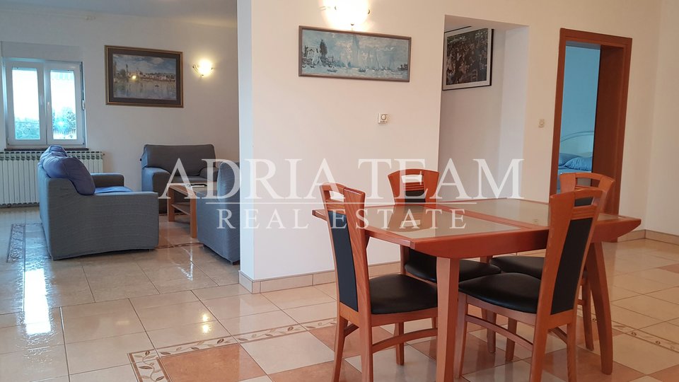 House, 650 m2, For Sale, Zadar - Diklo