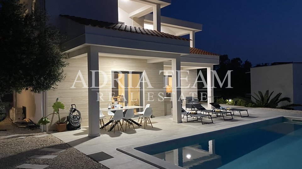 NEWLY BUILT VILLA ONLY 40 m FROME THE SEA - JAKIŠNICA, PAG
