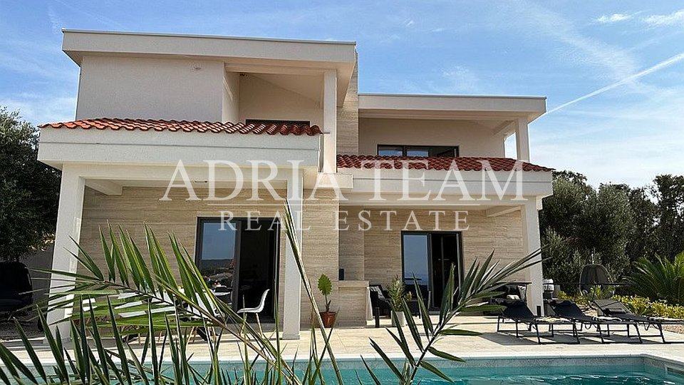 NEWLY BUILT VILLA ONLY 40 m FROME THE SEA - JAKIŠNICA, PAG
