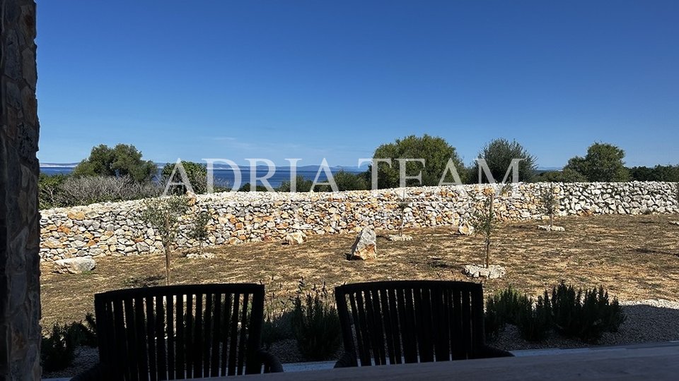 VILLA WITH SWIMMING POOL, NEW CONSTRUCTION - LUN, PAG