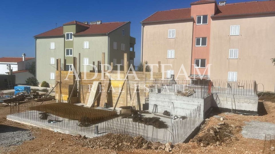 APARTMENTS, NEW BUILDING, 80m FROM THE SEA - PAG, POVLJANA