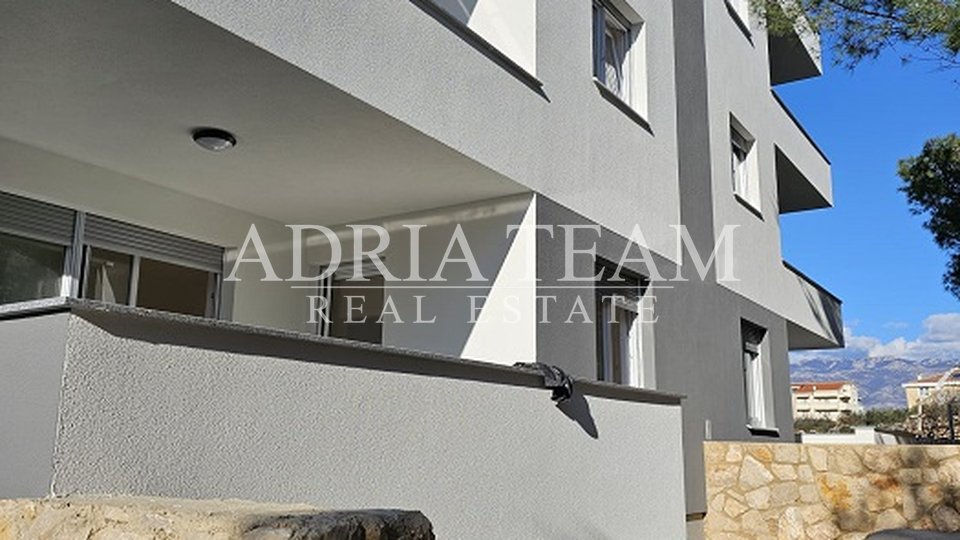 THREE-BEDROOM APARTMENT UNDER CONSTRUCTION WITH SHARED SWIMMING POOL - NOVALJA, PAG