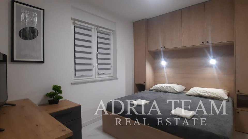 APARTMÁNY V NOVOSTAVBĚ, VÝHLED NA MOŘE - POVLJANA, PAG