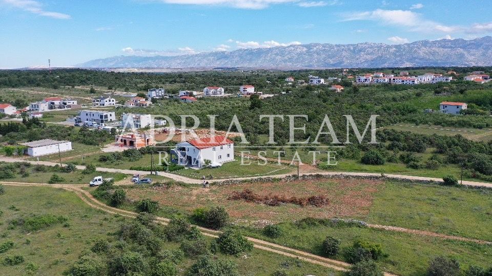 Land, 682 m2, For Sale, Vrsi