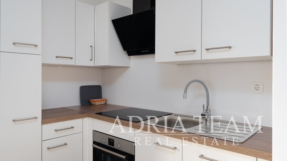 APARTMANI U STAMBENOJ ZGRADI - VIR