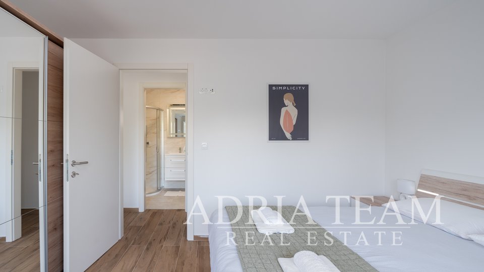 APARTMANI U STAMBENOJ ZGRADI - VIR