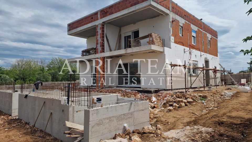 House, 306 m2, For Sale, Privlaka