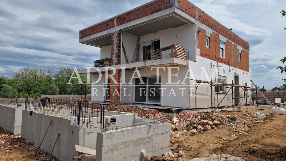 House, 306 m2, For Sale, Privlaka