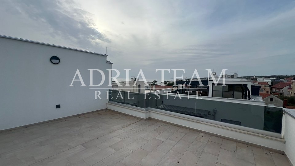 APARTMENTS IN A RESIDENTIAL BUILDING, 150 m FROM THE SEA - DIKLO, ZADAR