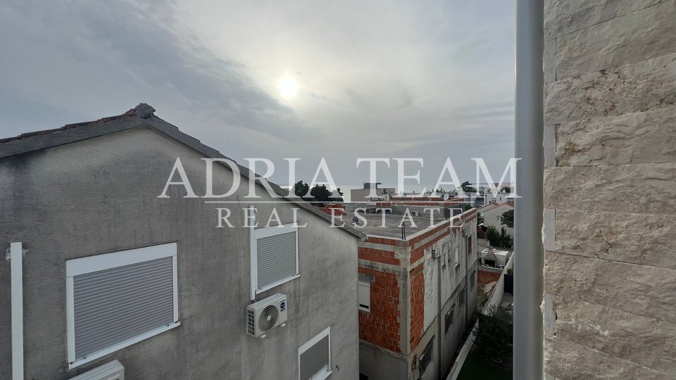 APARTMANI U STAMBENOJ ZGRADI, 150 m OD MORA - DIKLO, ZADAR