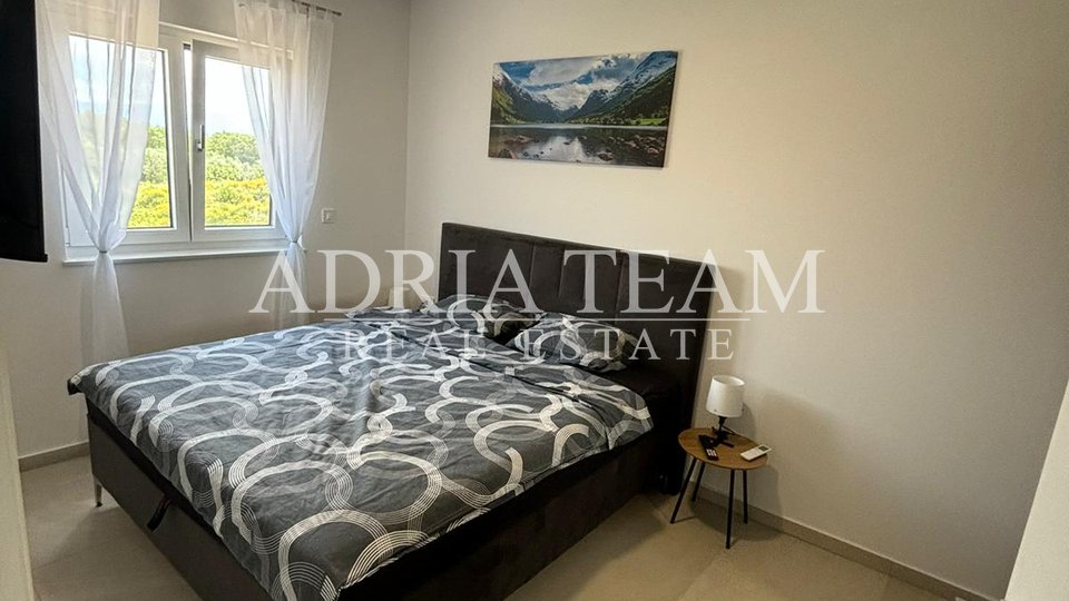 APARTMANI U BLIZINI PLAŽE, ZGRADA 2. NOVOGRADNJA, 150 m OD MORA - PRIVLAKA