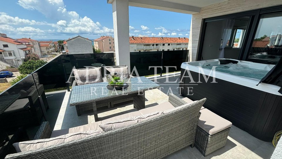 APARTMANI U BLIZINI PLAŽE, ZGRADA 2. NOVOGRADNJA, 150 m OD MORA - PRIVLAKA