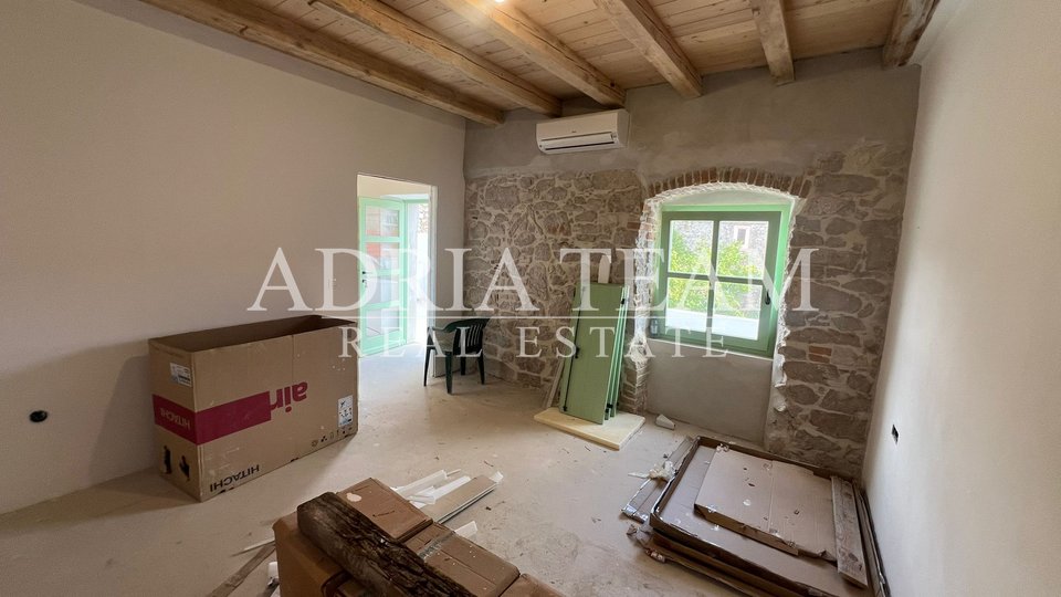 House, 150 m2, For Sale, Preko - Sutomišćica